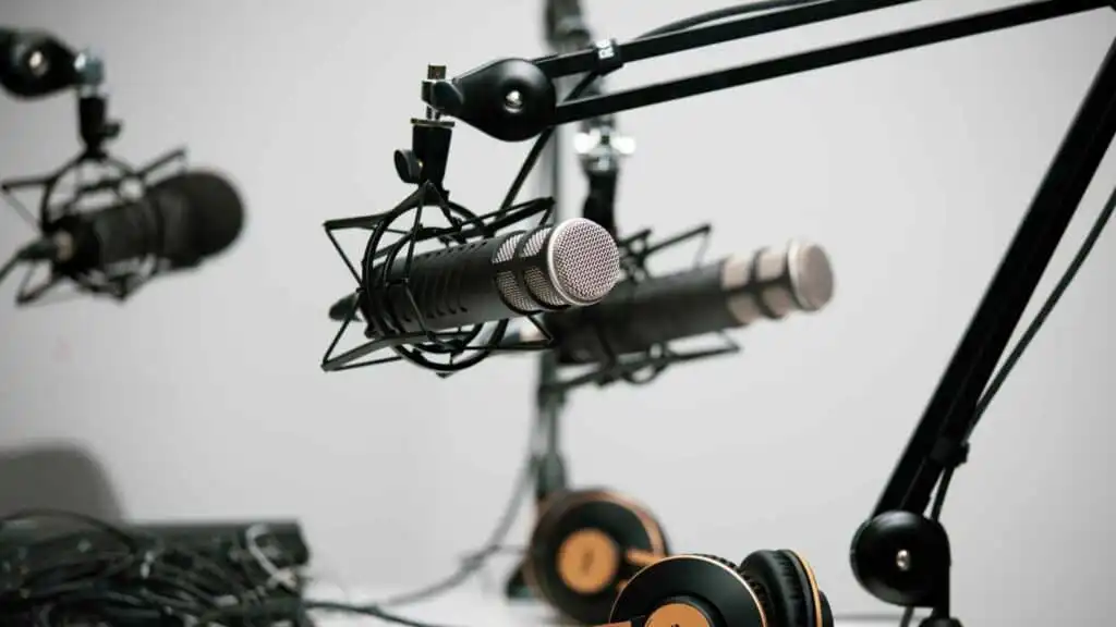 تولید-محتوا-صوتی